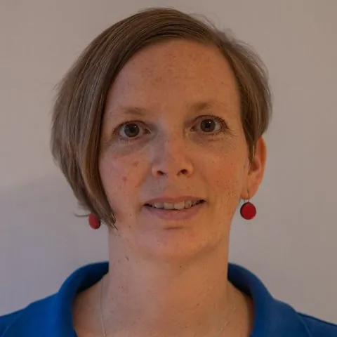 Tina Buss
